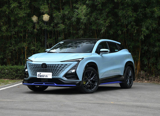 4 Räder Erwachsener 2WD Changan UNI-T Automotive188Ps 138Kw 300Nm 1.5T Neuer Kraftstoffwagen