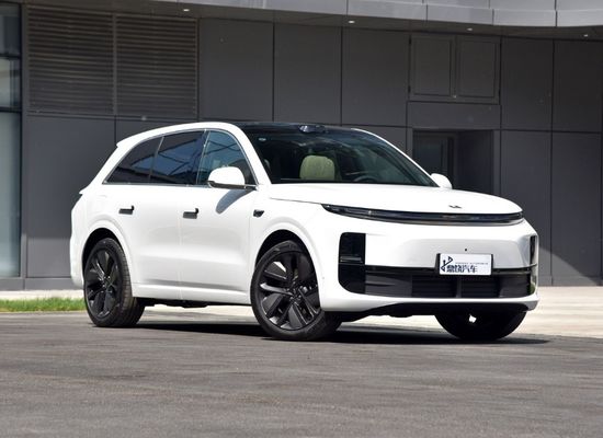 2024 ODM Sport Neue Energie Auto Li Xiang L6 300Kw 212Km 154Ps reines Elektrofahrzeug Auto