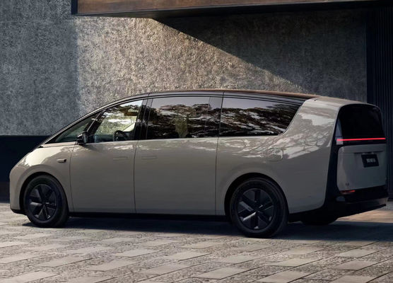 Lixiang Mega Elektrofahrzeug 5 Sitzplätze MPV Auto Pure New Energy EV Auto